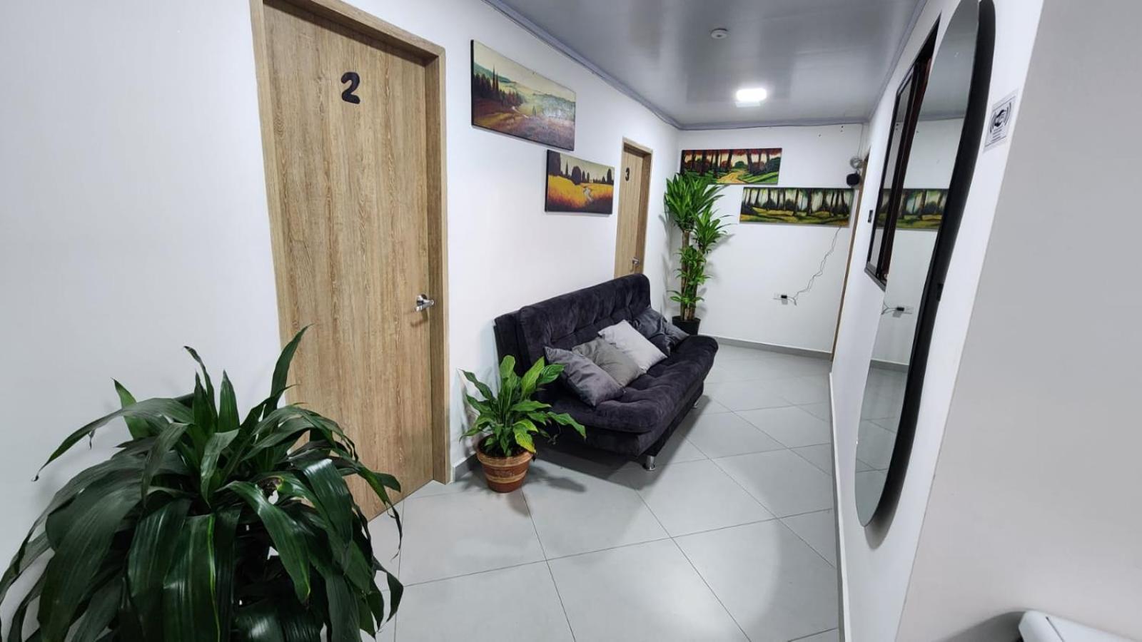 Hotel Medellin Calasanz Exterior photo